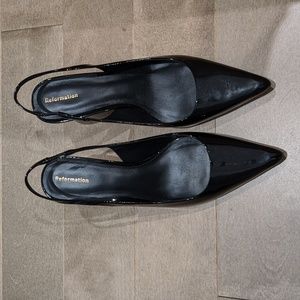 Reformation Willa Pump